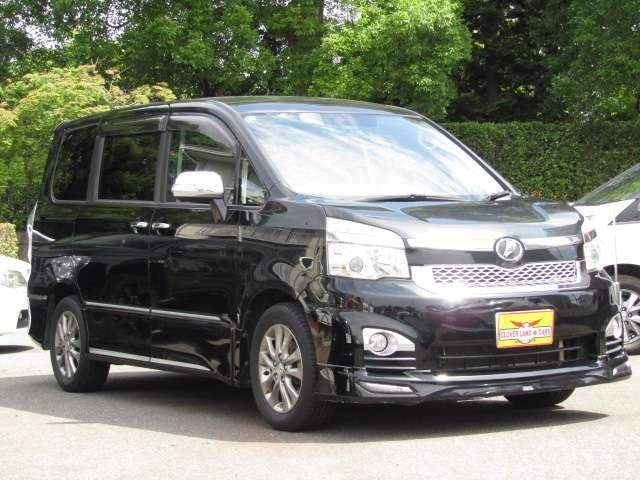 Used Toyota VOXY