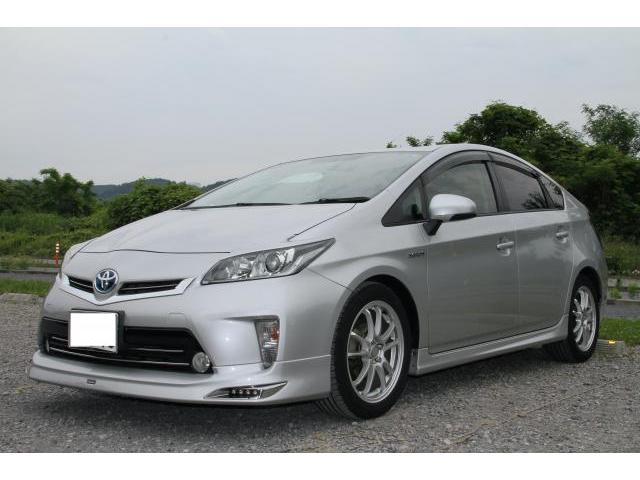 Used TOYOTA PRIUS
