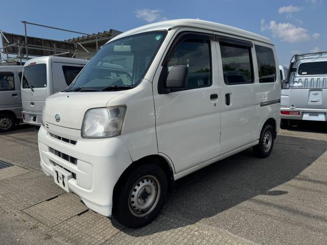 Used DAIHATSU HIJET CARGO