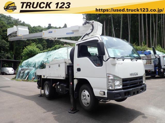 Isuzu ELF Truck