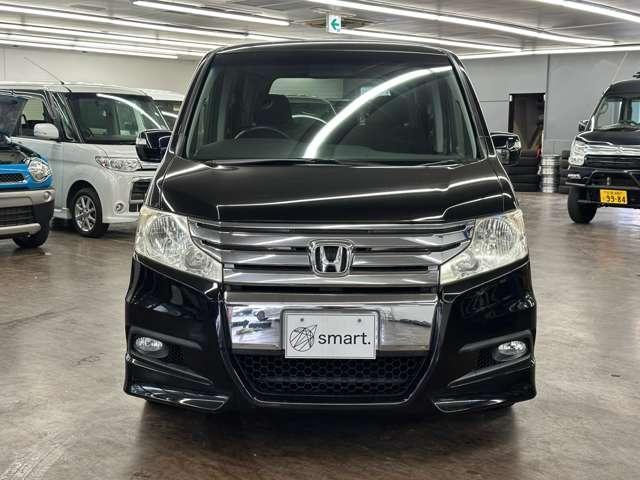 Used HONDA STEPWAGON