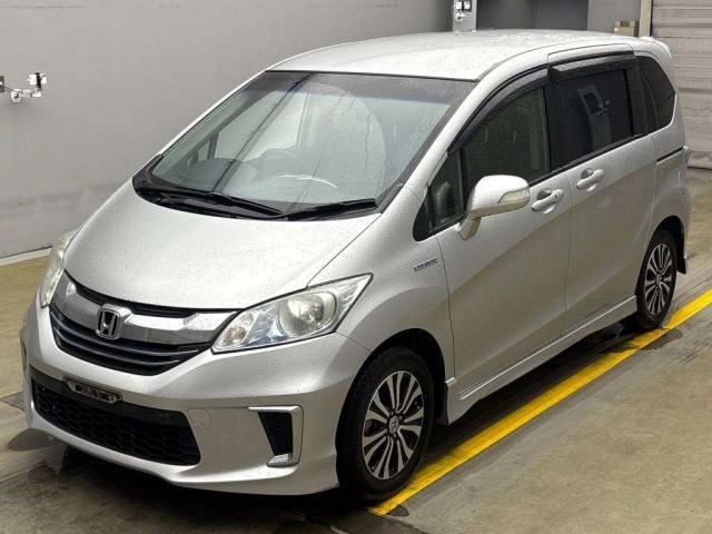 Used HONDA FREED HYBRID