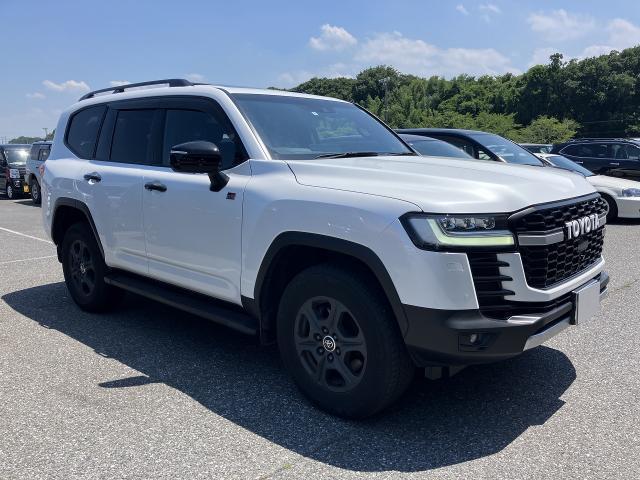 Used TOYOTA LAND CRUISER