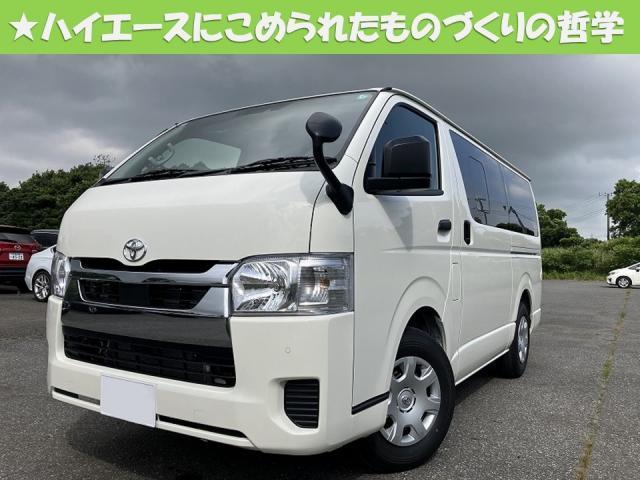 Used TOYOTA HIACE VAN