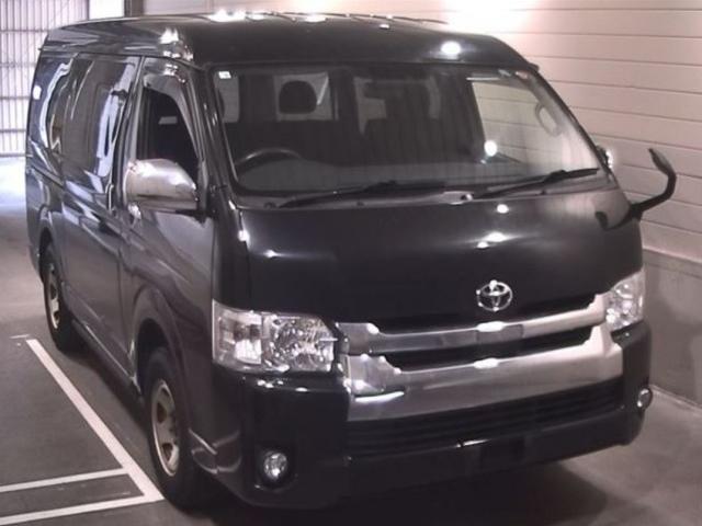 Used Toyota HIACE VAN