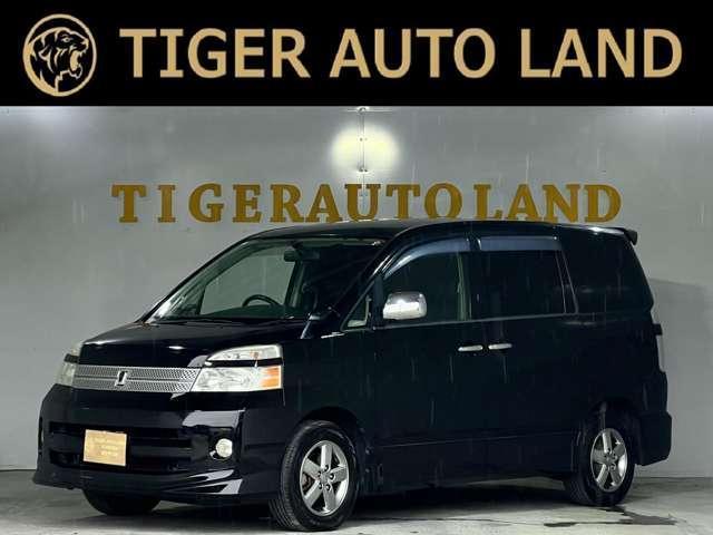 Used TOYOTA VOXY