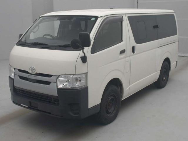Used Toyota HIACE VAN