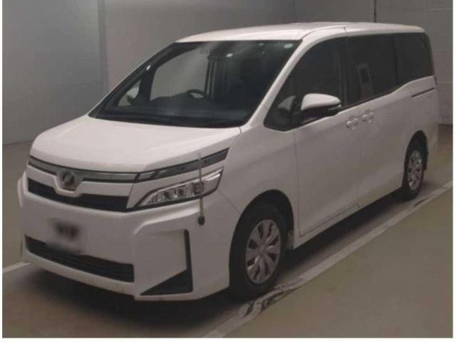 Used Toyota VOXY