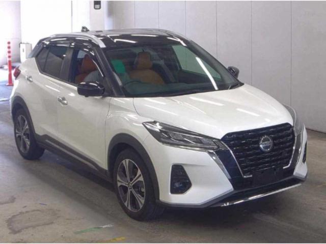 Used Nissan KICKS