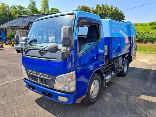 Used MITSUBISHI FUSO CANTER