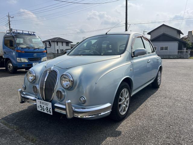 Mitsuoka Viewt