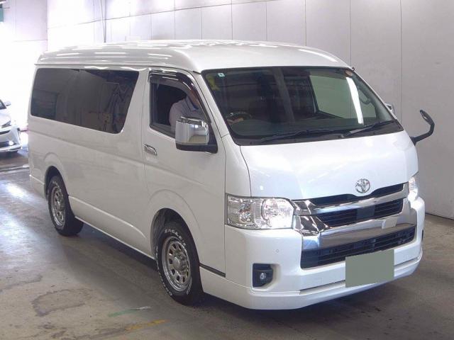 Used TOYOTA HIACE WAGON