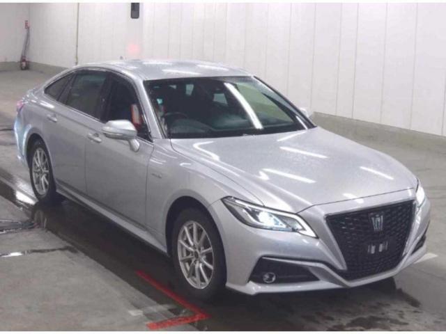 Used TOYOTA CROWN HYBRID