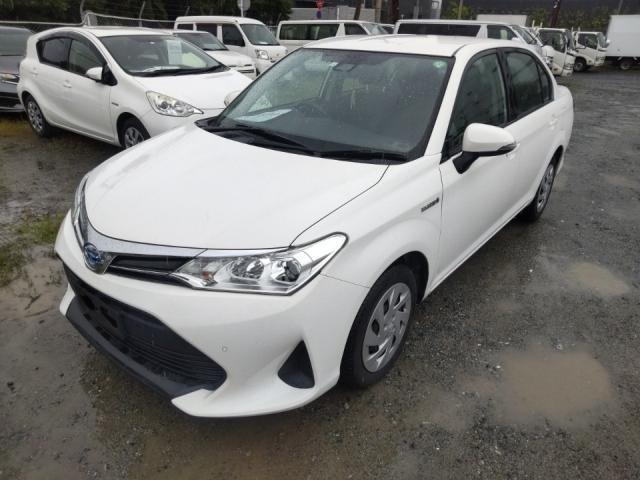 Used Toyota COROLLA AXIO