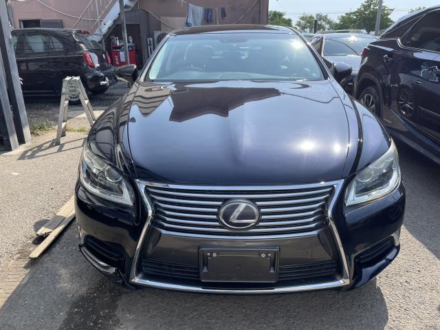 Used LEXUS LS