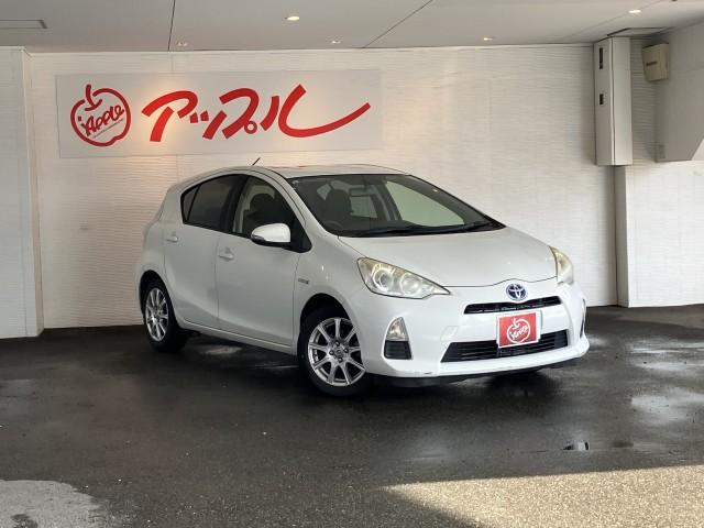 Used TOYOTA AQUA