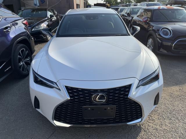 Used LEXUS IS