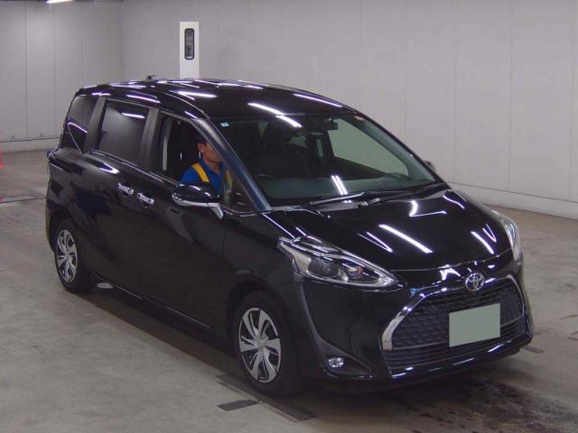 Used TOYOTA SIENTA