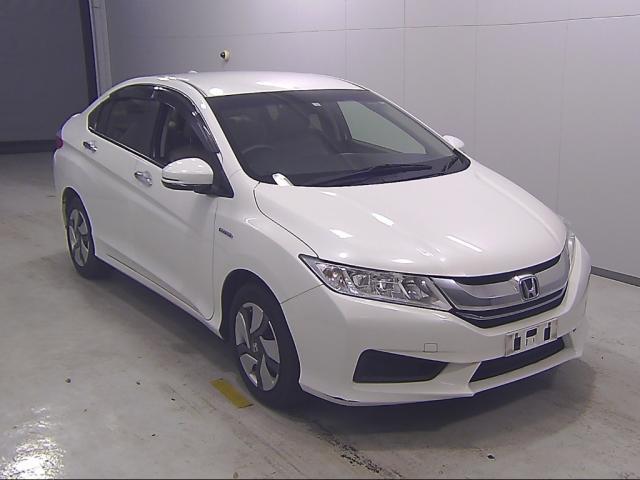 Used HONDA GRACE