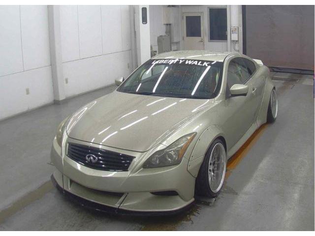 Used NISSAN SKYLINE