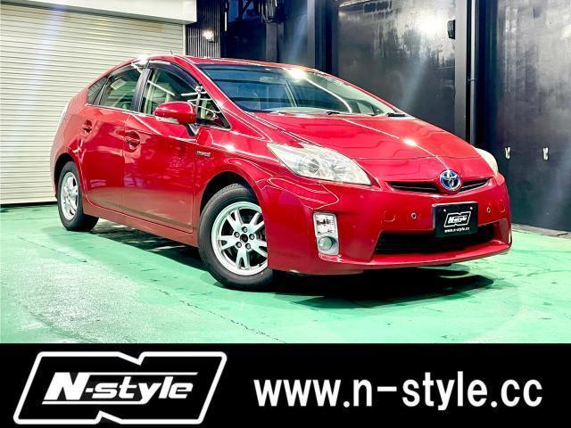 Used TOYOTA PRIUS