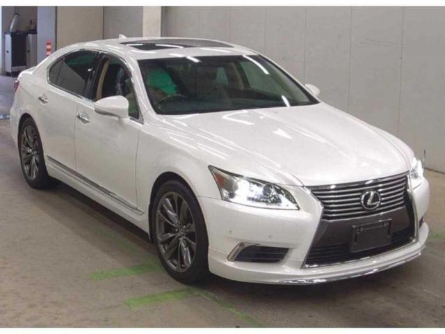 Used LEXUS LS