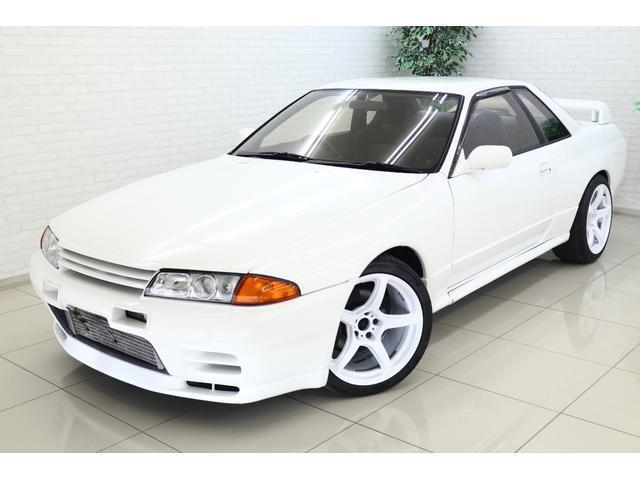 Used NISSAN SKYLINE