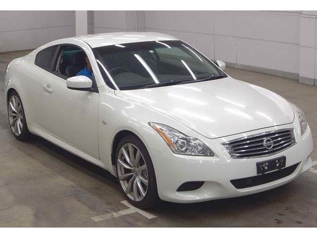 Used NISSAN SKYLINE