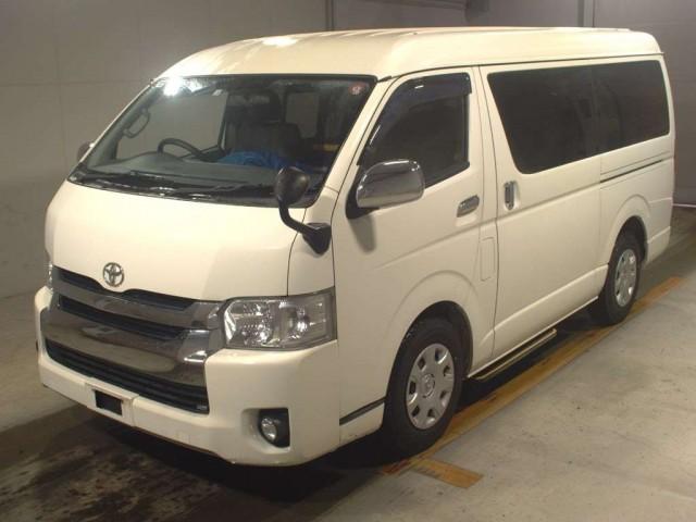 Used TOYOTA HIACE WAGON