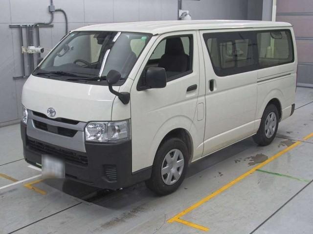 Used TOYOTA HIACE VAN