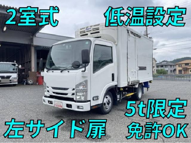 Isuzu ELF Truck