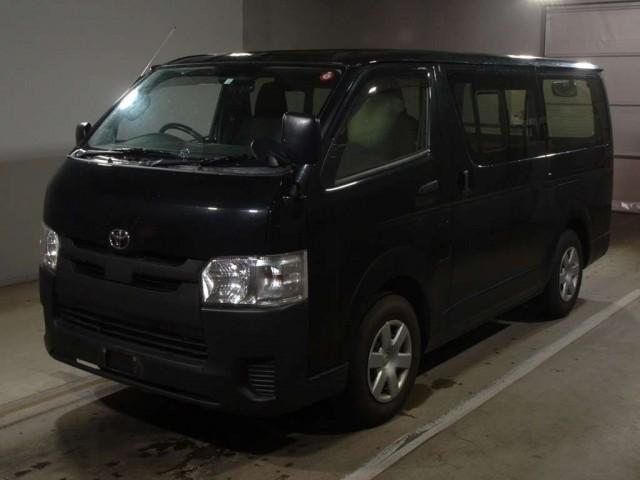 Used TOYOTA HIACE VAN