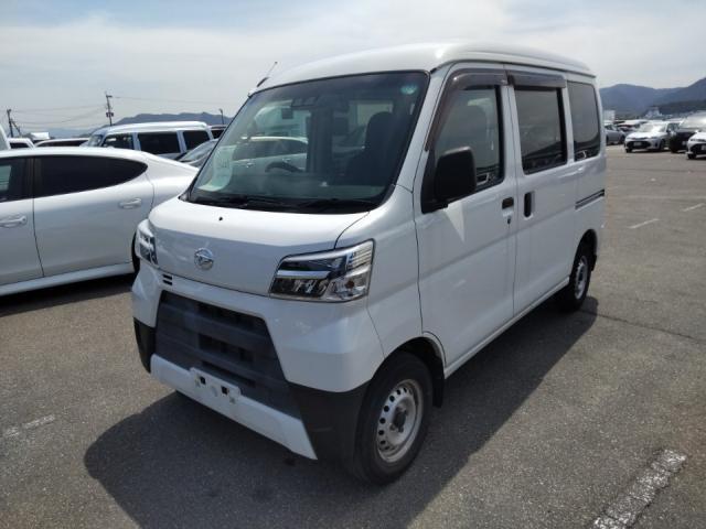 Used DAIHATSU HIJET CARGO