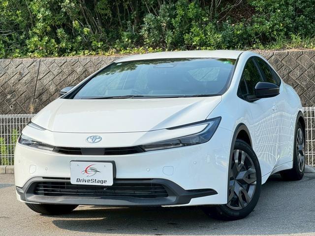Used TOYOTA PRIUS