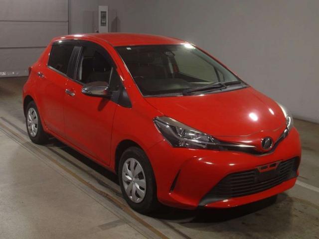Used TOYOTA VITZ