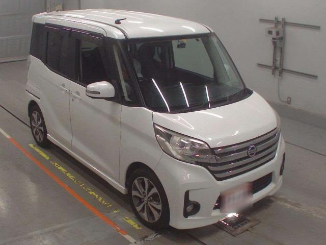 Nissan Dayz Roox