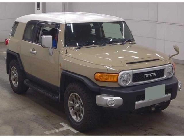 Used TOYOTA FJ CRUISER