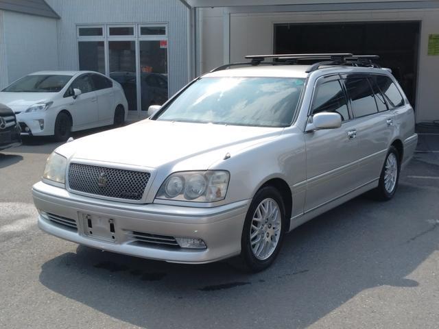 Toyota Crown Estate