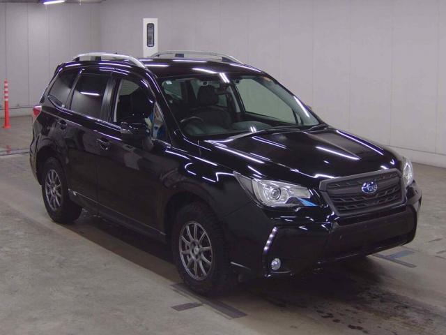 Used SUBARU FORESTER