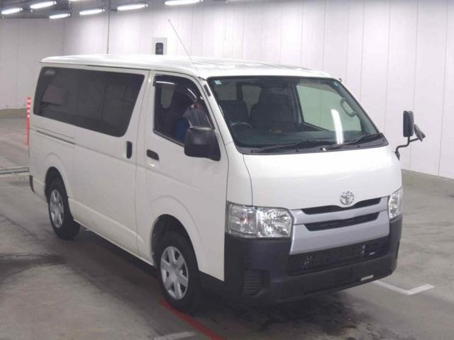 Used TOYOTA HIACE VAN