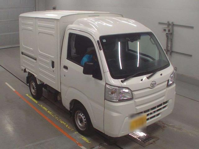Used DAIHATSU HIJET TRUCK