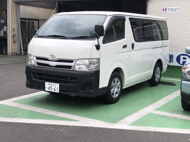 Used TOYOTA HIACE VAN