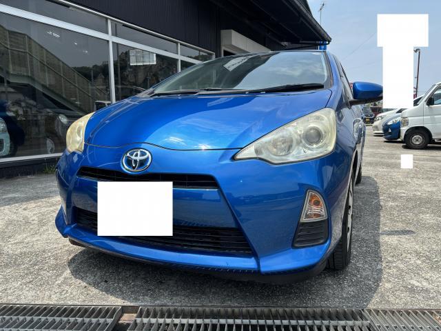 Used TOYOTA AQUA