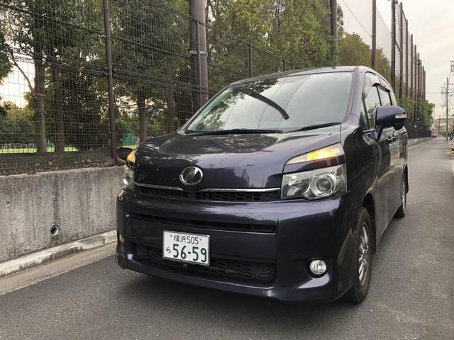 Used Toyota VOXY