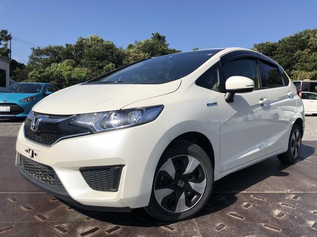 Japan Used Honda Fit Hybrid 15 3 Royal Trading