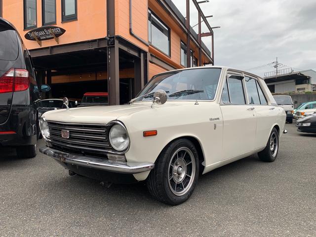 Nissan sunny b10