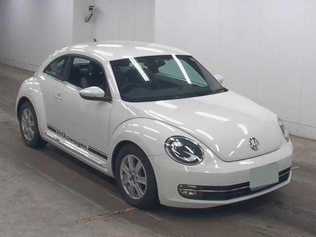 Volkswagen THE Beetle