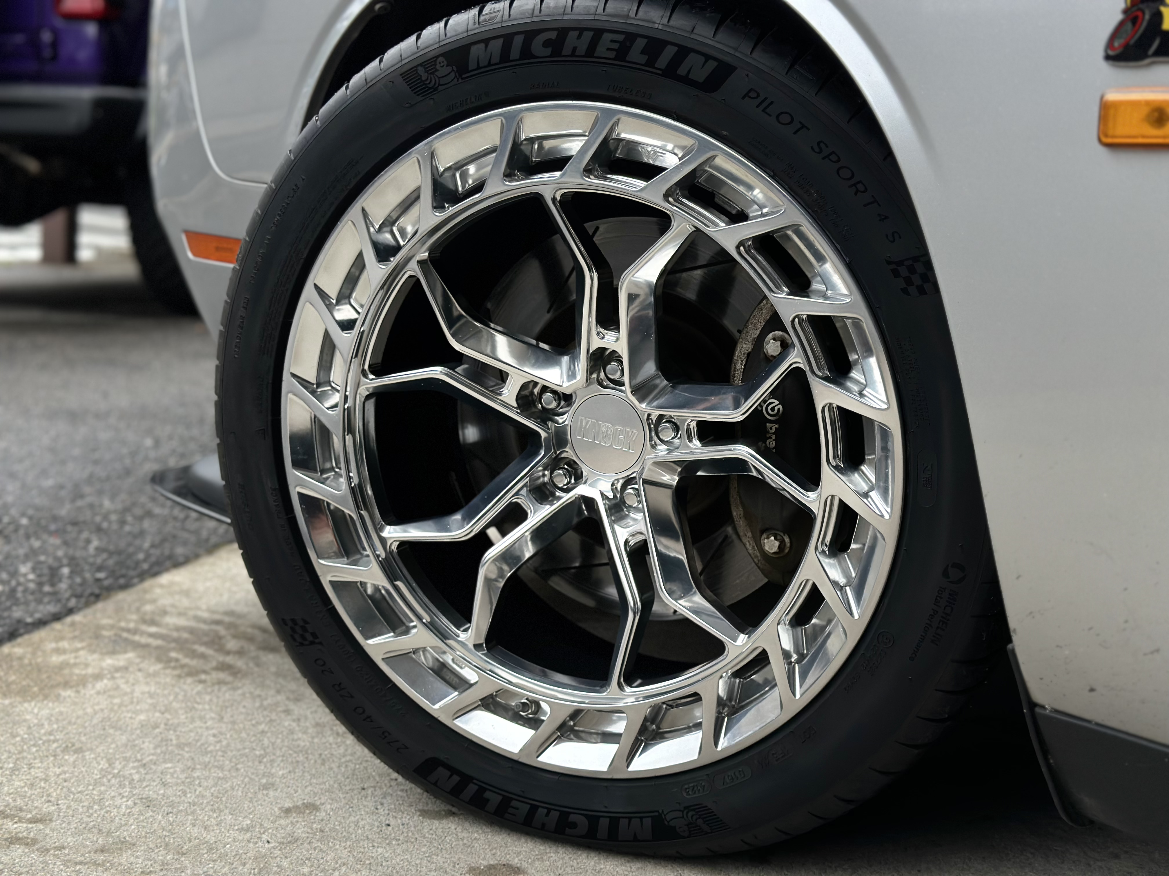 アメ車・逆輸入車 専門店 ノースパインツリー!mobile