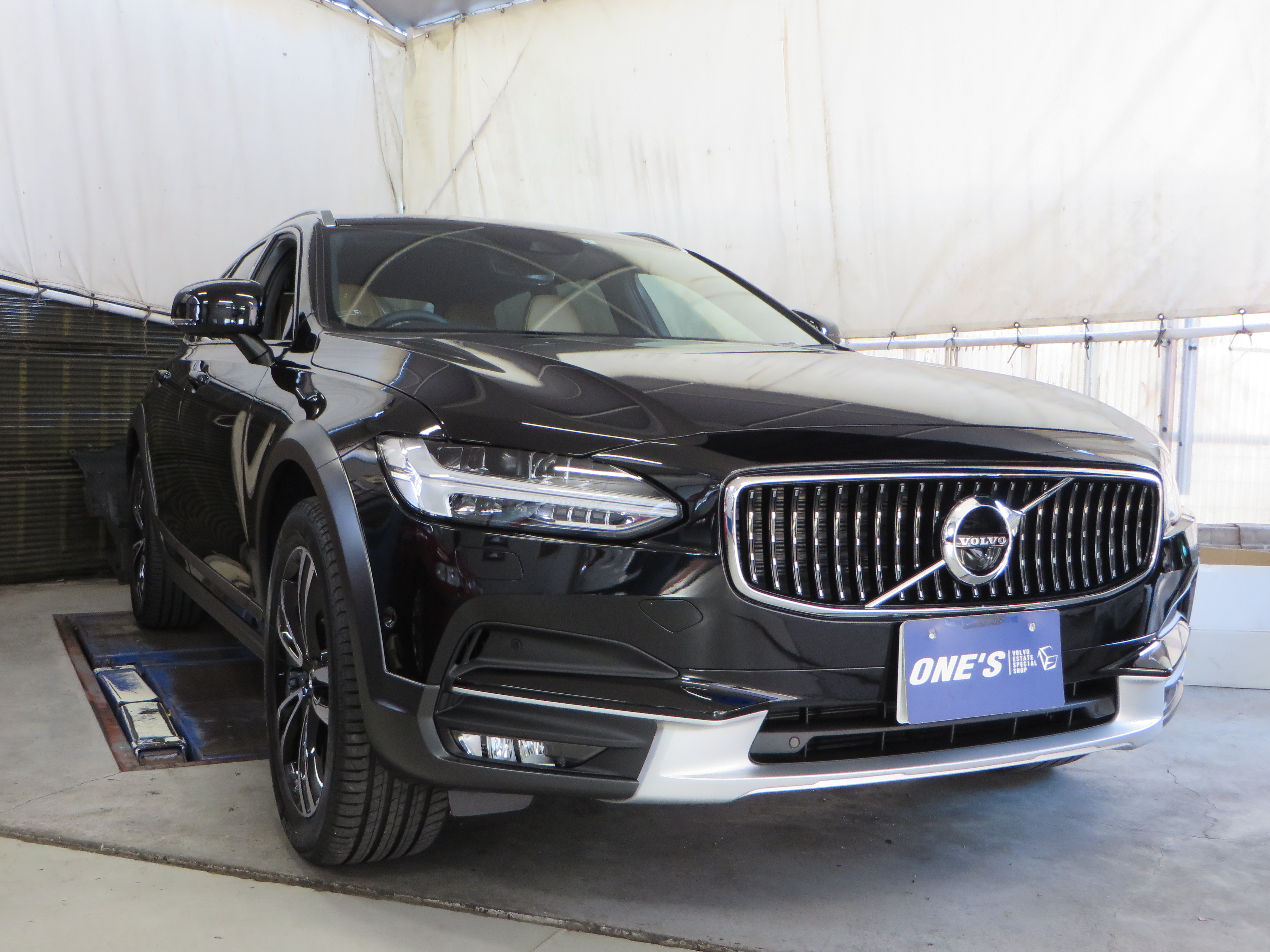 ERST 13mmホイールスペーサー 4個セット ボルボXC90にて使用 輸入車 ボルボ専門店 ONE'S（ワンズ） 大阪府門真市