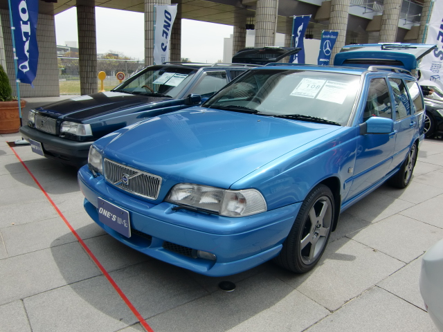 ボルボ専門店 ＶＯＬＶＯ専門店 ｖｏｌｖｏ専門店 one'ｓ ones ＯＮＥＳ ワンズ ワンズ　ＥＲＳＴ　ｅｒｓｔ　　エアスト　ボルボ パーツ  ボルボ　ｖ７０　ボルボ５０　ボルボ８５０　ボルボxc７０　ボルボｘｃ９０　ボルボ輸入車　ボルボ大阪　ボルボ関西　ボルボエアロ　ボルボone's　ボルボ中古車　ボルボ車 ボルボＶ７０　ボルボ８５０　ボルボＸＣ７０　ボルボＸＣ９０　ボルボエアロ　ＮＥＷボルボＶ７０　T-6 ＮＥＷボルボＸＣ７０